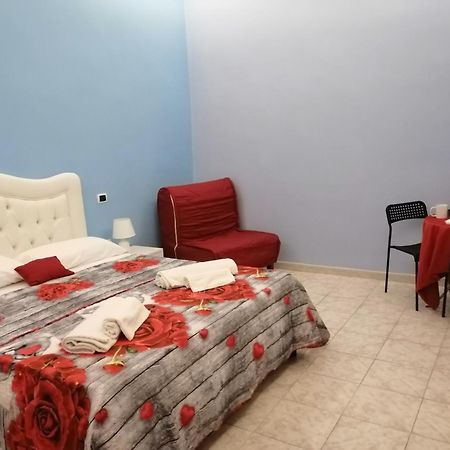 Guest House Francesco نابولي المظهر الخارجي الصورة